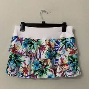 LIKE NEW PEACHY TAN TENNIS SKIRT SIZE:M